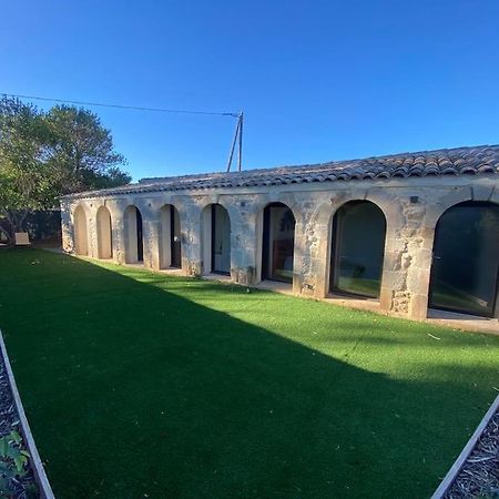 Maison En Pierre A Clermont-L'Herault Brignac  Екстериор снимка