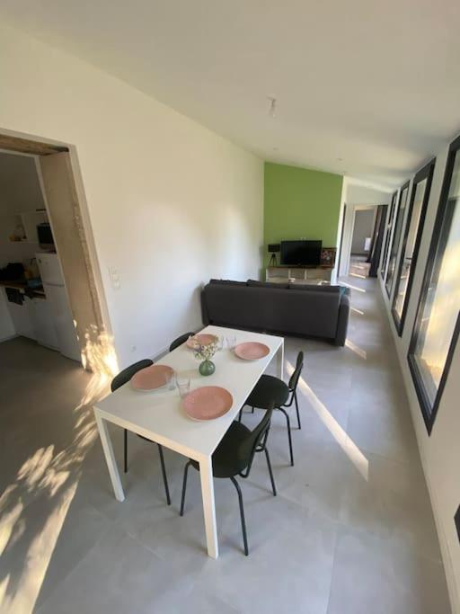 Maison En Pierre A Clermont-L'Herault Brignac  Екстериор снимка